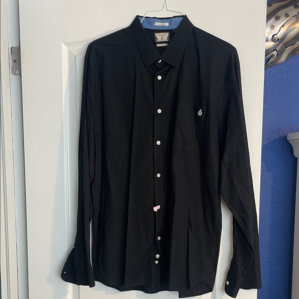 Volcom Men's Black Casual Button Down Shirt